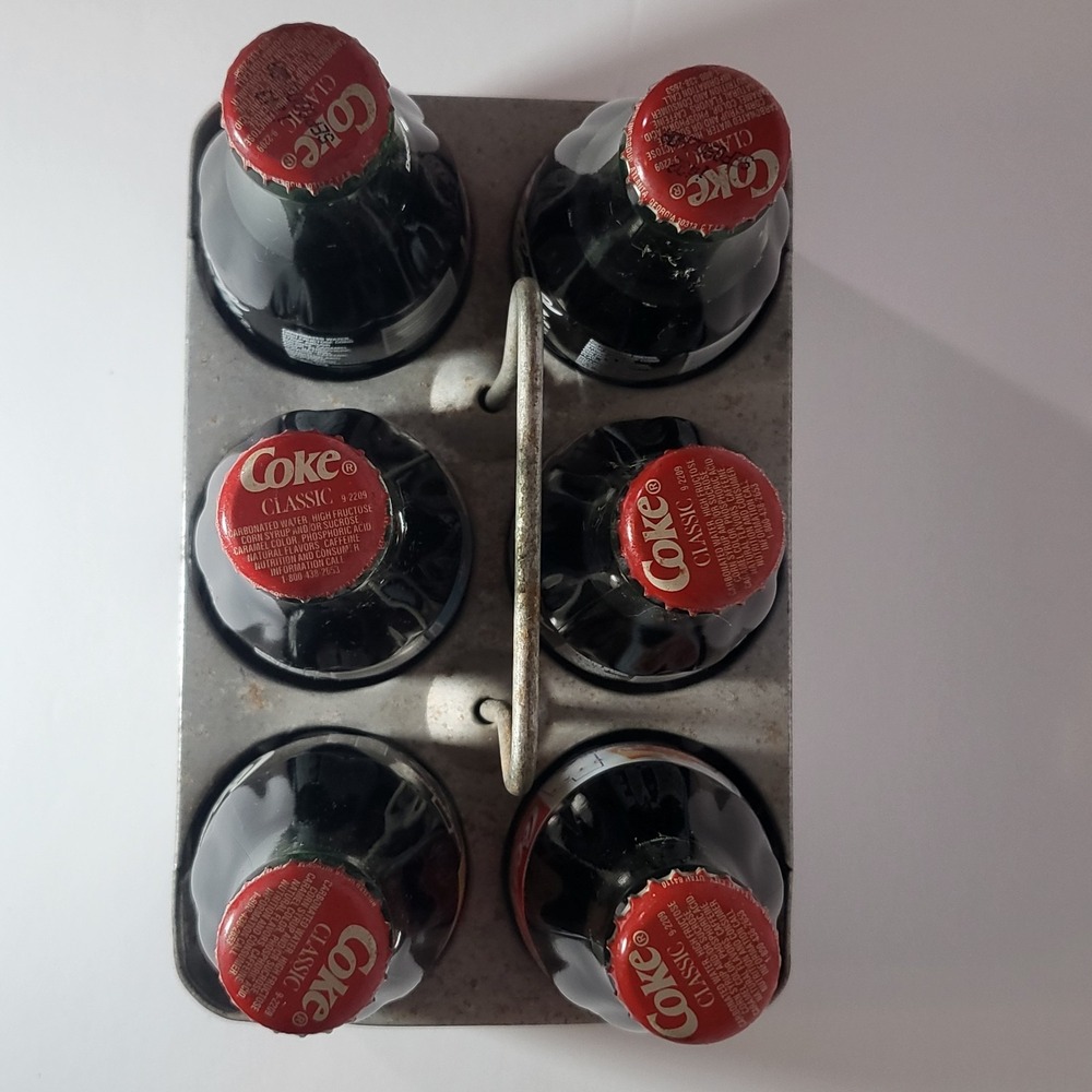 1950's Vintage Coca Cola Aluminum Carrier w/ Olympics Commemorative‎ Bottles - Picture 12 of 13